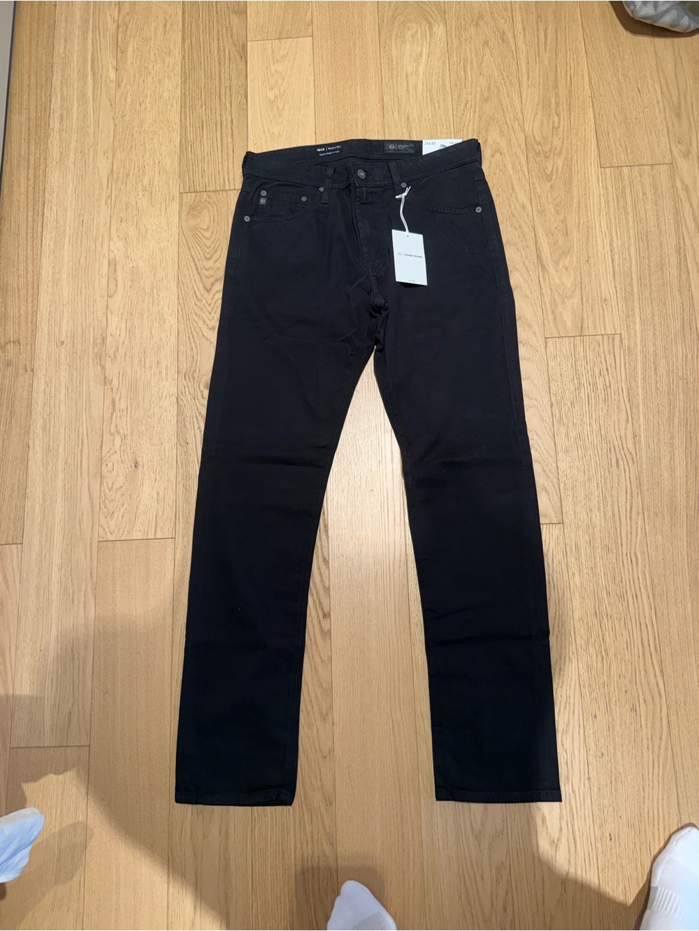NWT Black AG Tellis SUD Pants Size 31